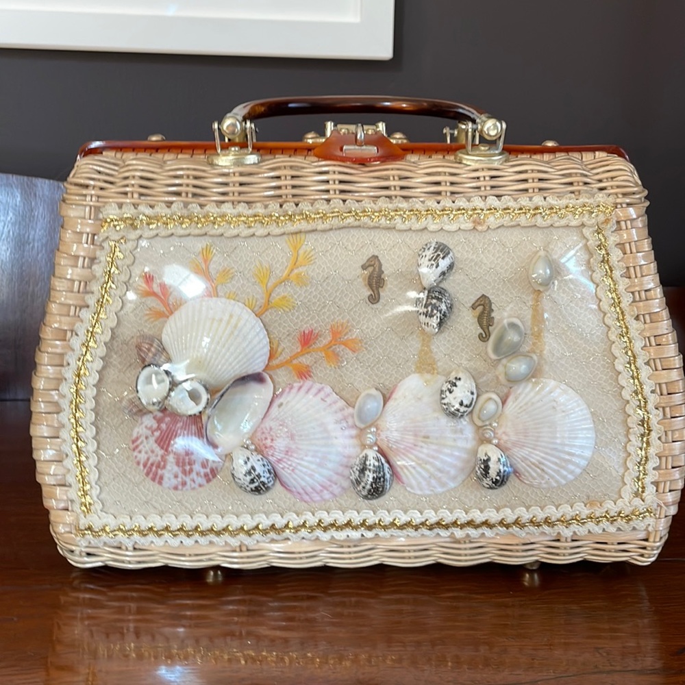 Vintage Princess Charming Purse by Atlas   1960’s